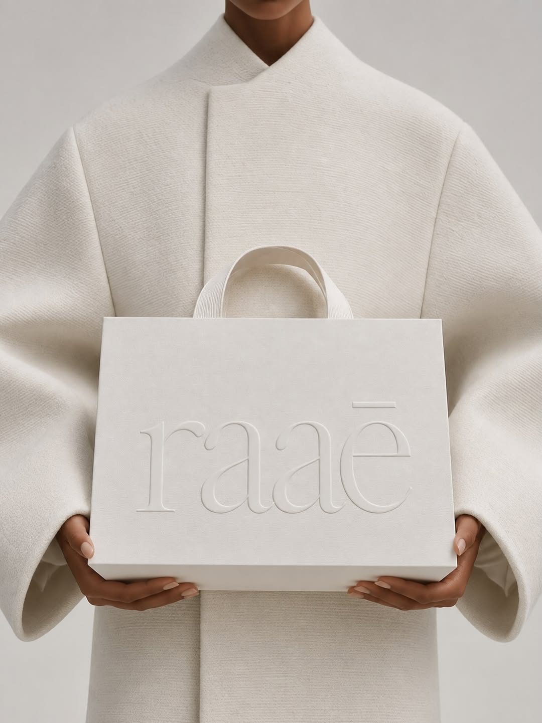 Raae brand box and tote detail